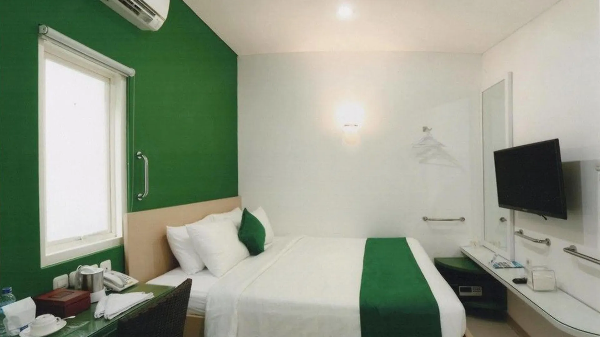 Ara Inn Bed And Breakfast By Ecommerceloka Kuta  2*, Kuta (Bali) Indonesia